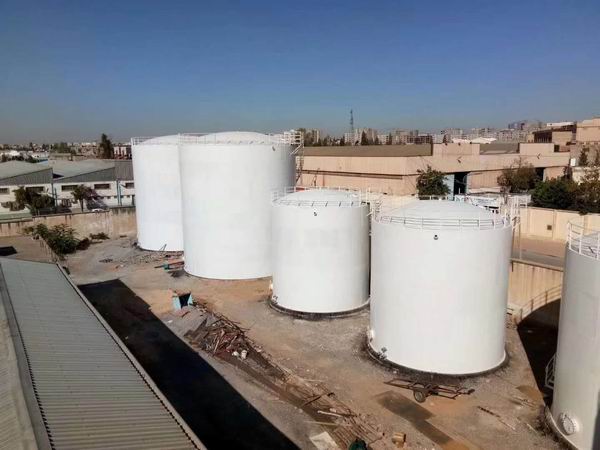  Manufacture of large oil tank
