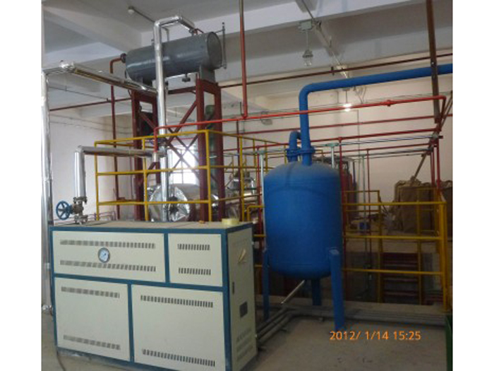 Waste lubricant recycling devices